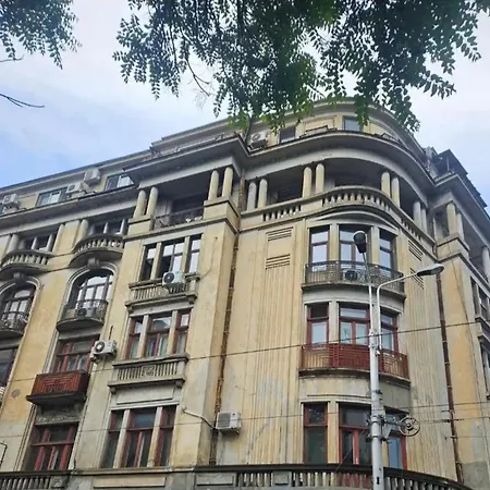 B35 Бухарест