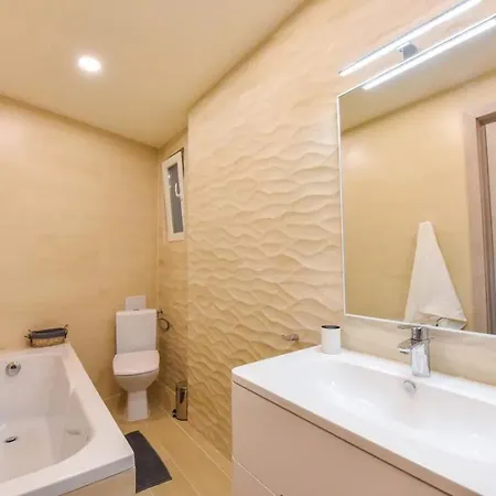 B35 Apartment Bukarest