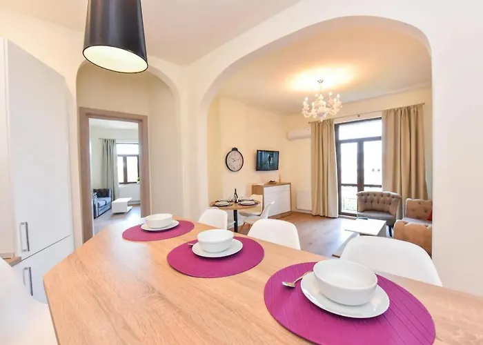 B35 Apartment