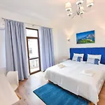 Apartament B35 Bucureşti